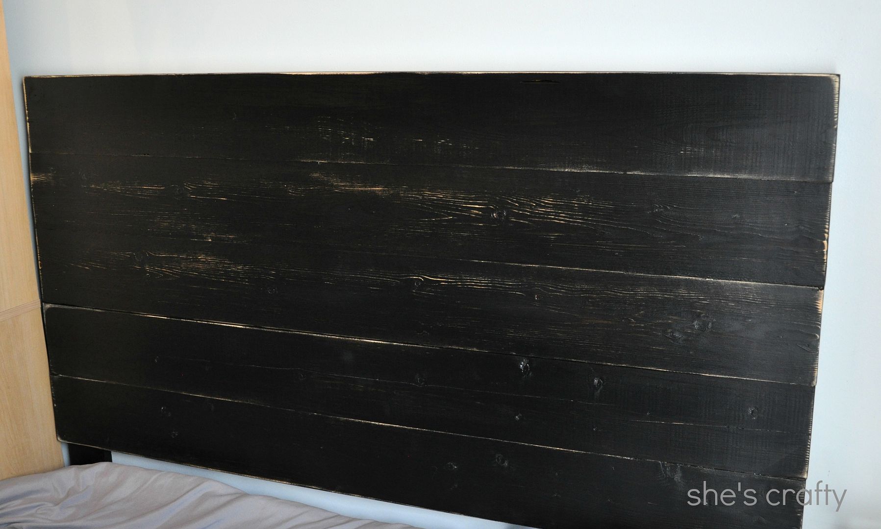 She's Crafty DIY planked headboard